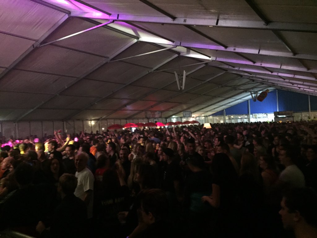 Of t druk is???? <a href="/mooiwark/">Mooi Wark</a>