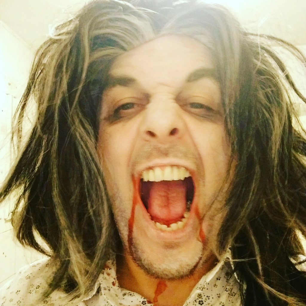 CityRoadInn's tweet photo. Looking good #Manchester #Halloween https://t.co/HkSlcJlFSb