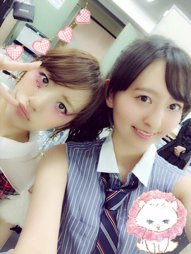 まなみな\( ¨̮ )/♡ tweet media