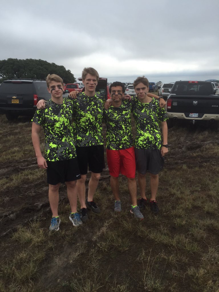 TKoczo's tweet photo. 5 and half hours later, 14 miles doesn't have anything on us! #SpartanRace #Unstoppable https://t.co/NM3QEcI8Gg