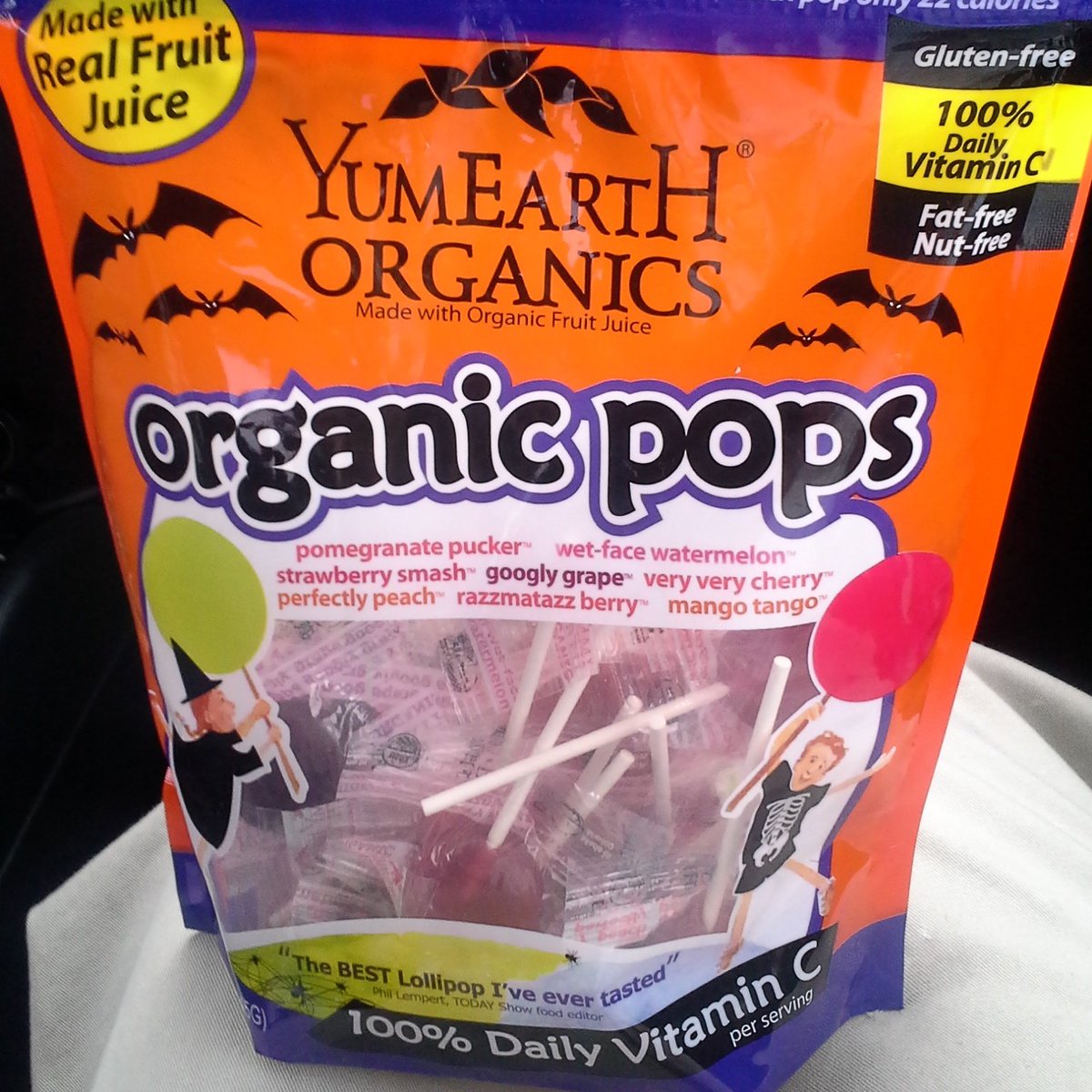 GuardianSitters's tweet photo. These are sooo good! #likealollipop #organic #organiccandy #delicious https://t.co/65gsP4CdPB