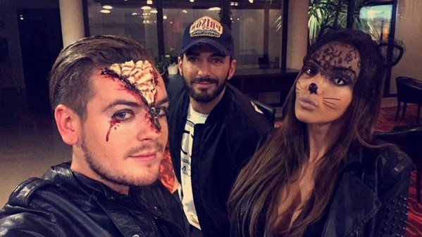 ThoNabMilV's tweet photo. Merci a vs @thomasvofficiel @leonnaboo @jeremstar  pour les bons moments que vs ns faites partager ...✌😘 https://t.co/qfsDCNwrVW