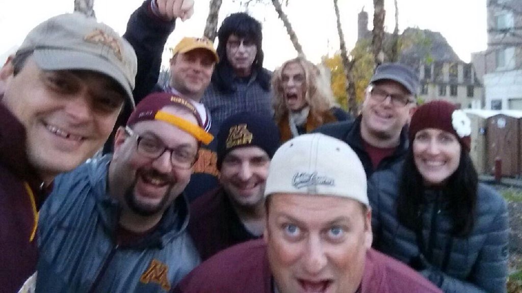 kimberlyschu's tweet photo. #Facesoffearlessmn #gophergameday @dircks22 @bignight_schu https://t.co/bToizL5G5p