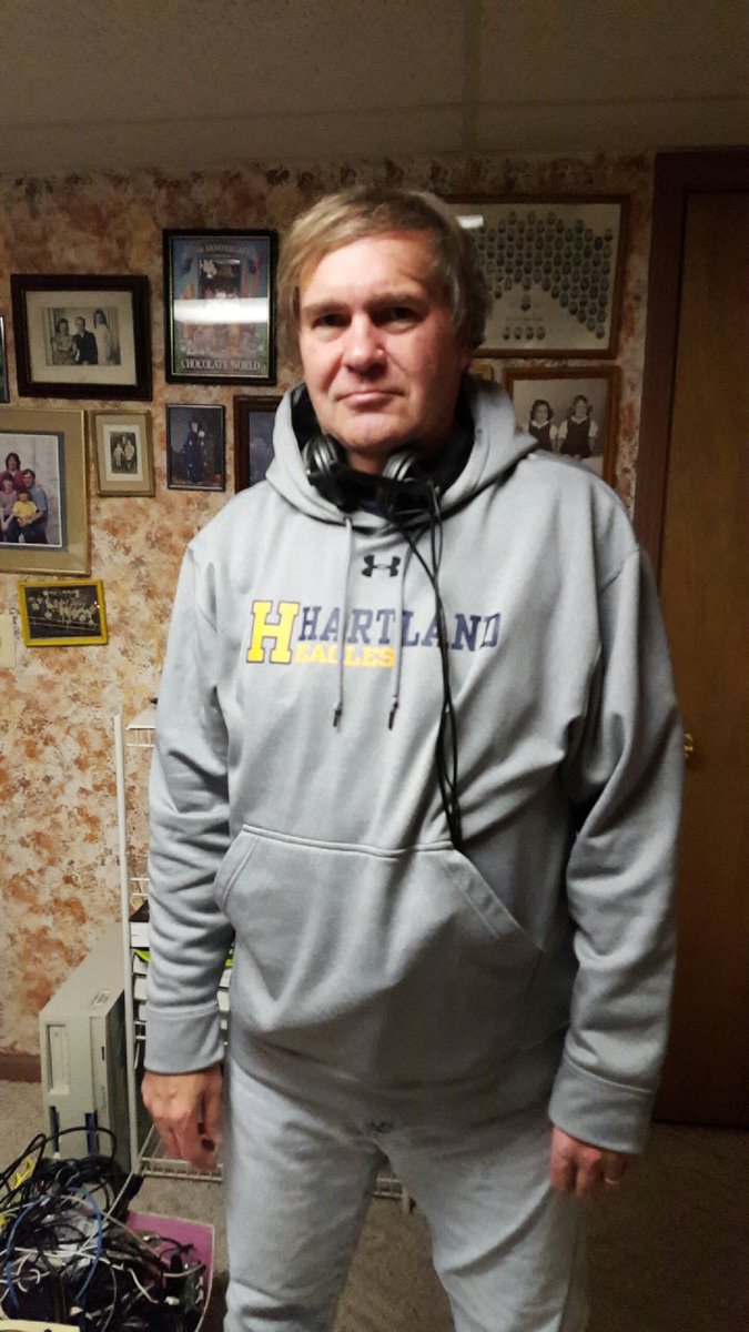 maxcadman27's tweet photo. Finally got my dad to dress as Bill Belichick #DaPats #Undefeated #SuperBowl50 https://t.co/7SDcyedhfj