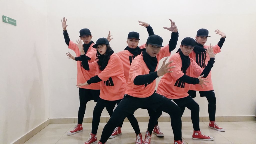 Bendicion Crew (@bendicioncrew) on Twitter photo 