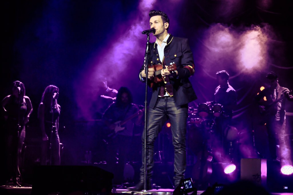 AxelOficial tweet picture