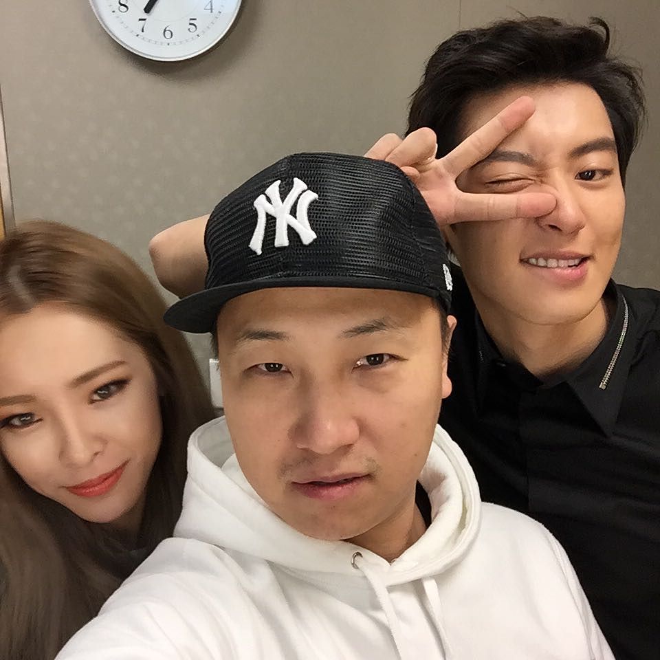 knockknock0408's tweet photo. CHANYEOL from imfdm ins
https://t.co/vtUbF1BKgI
https://t.co/1woerZqcYB https://t.co/aP6AeSC0bg