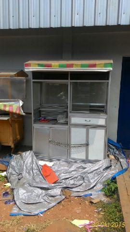 Dijual gan sist gerobaknya buat usaha 1,5 ajaa nego tipis yaakk ..silahkaann kepoin ja duluuu