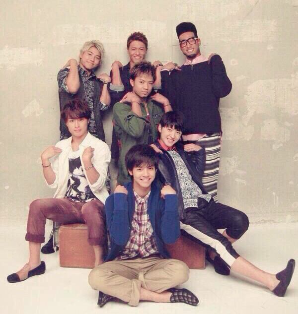acogibsonj502's tweet photo. GENEのデビュー11月21日までに
1121RTしたいです!!!!
間に合わないかなぁ…汗
♡♡♡GENEfamの皆さん待ってます♡♡♡
#GENERATIONS
#1121RT https://t.co/fGWlUZC3Jo