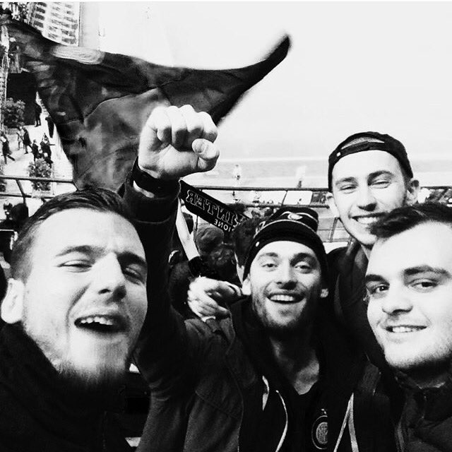 davidebelott1's tweet photo. A S.Siro non ho mai visto sconfitte...quando vado l'Inter vince punto e basta. ⚫️🔵 #InterRoma #SfidaDaPaura https://t.co/VVoF9S0bps