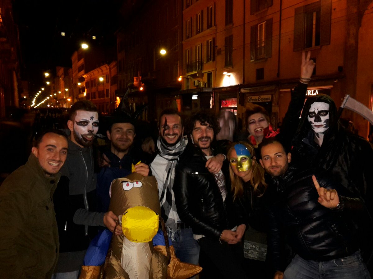 edama87's tweet photo. #hackTheParty #replyhackathon #halloween2015  at #Bologna https://t.co/wLaxFC1b6Q