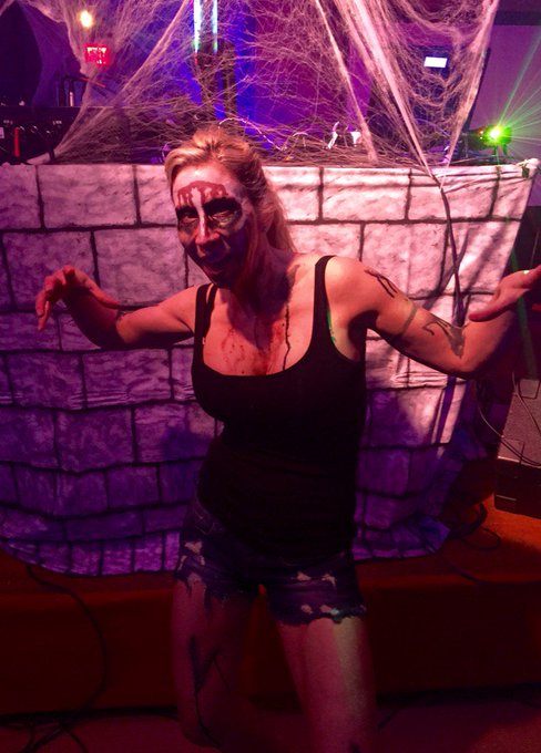 Happy Halloween https://t.co/pic1k5kfxa
