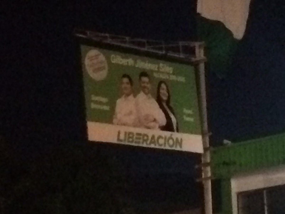 plncr's tweet photo. #Enestemomento se lleva a cabo la inauguración de la casa de Campaña de Desamparados. Se encuentra @GilberthAlcalde https://t.co/Pe8I2ulGRJ
