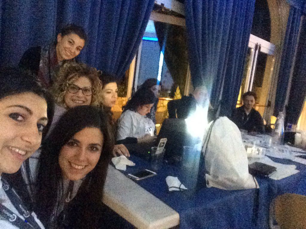 PedutoTiziana's tweet photo. #hackingmelanoma #dermatologiattivi #irriducibili https://t.co/znAIT7cyHt