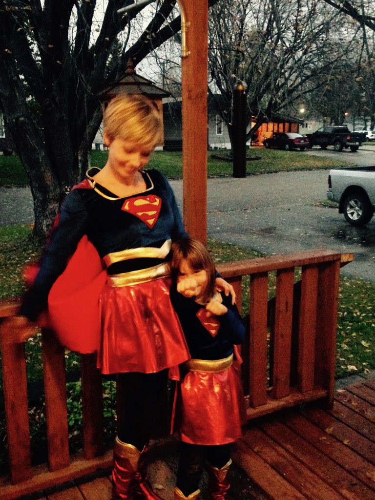 pdklassendueck's tweet photo. #Supergirl https://t.co/8CRY9kaauL