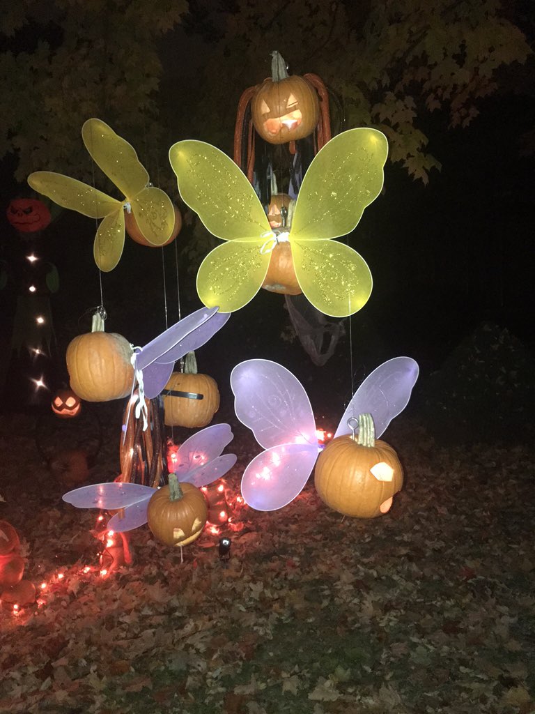 andi_girl91's tweet photo. Happy Halloween #etoboocoke https://t.co/UFEF2Fymjf