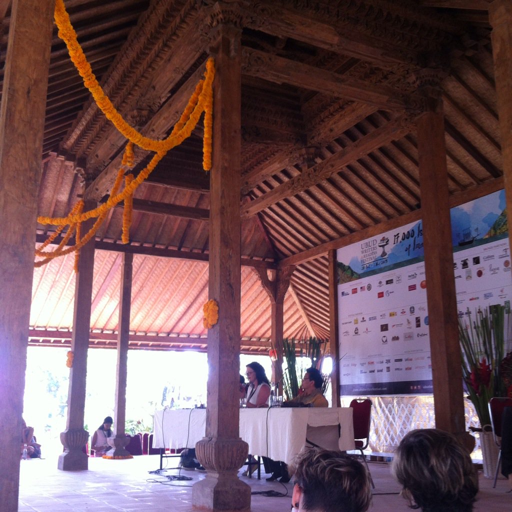HerdianaHS's tweet photo. The Art of Healing is all about to start @ Joglo #UWRF15 @ubudwritersfest | #TZTravelYoung @Tripanzee @GagasMedia https://t.co/B8H0dfQkrv