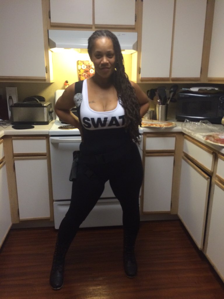Stonefox80's tweet photo. @plies SWAT now put them up @plies https://t.co/rmb3OT7B0R