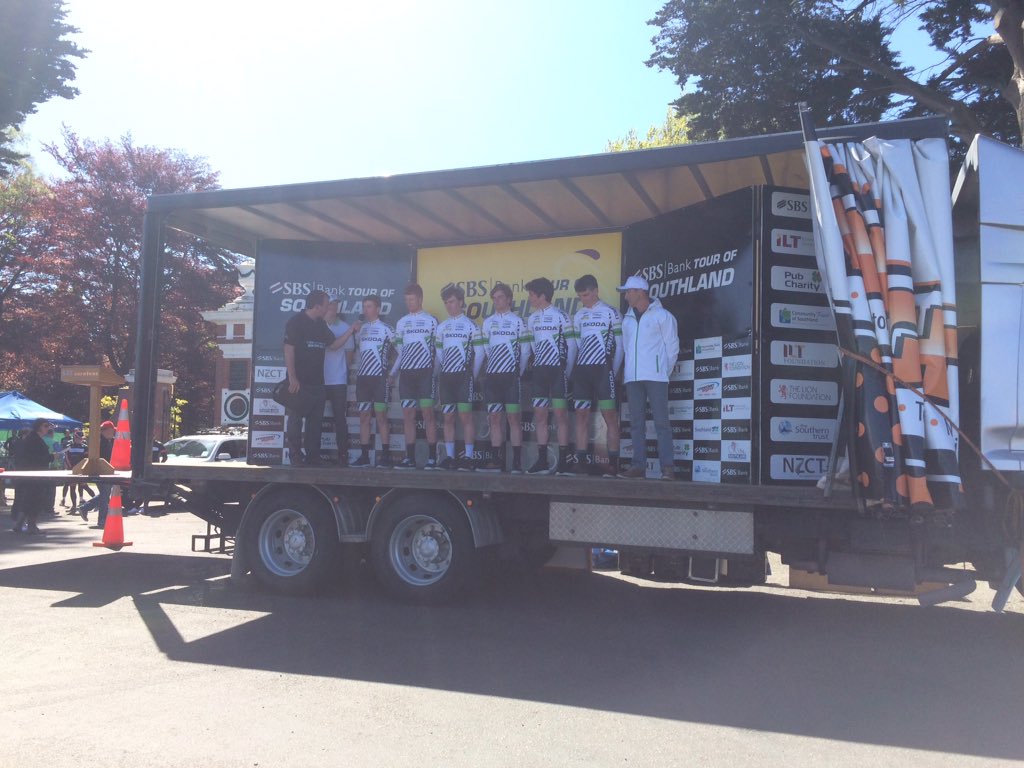 hanne_davis's tweet photo. Favourite #cycling jersey so far at the #ToS15 is Team Skoda. Excellent use of zebra stripes. https://t.co/gr2XUDhocC