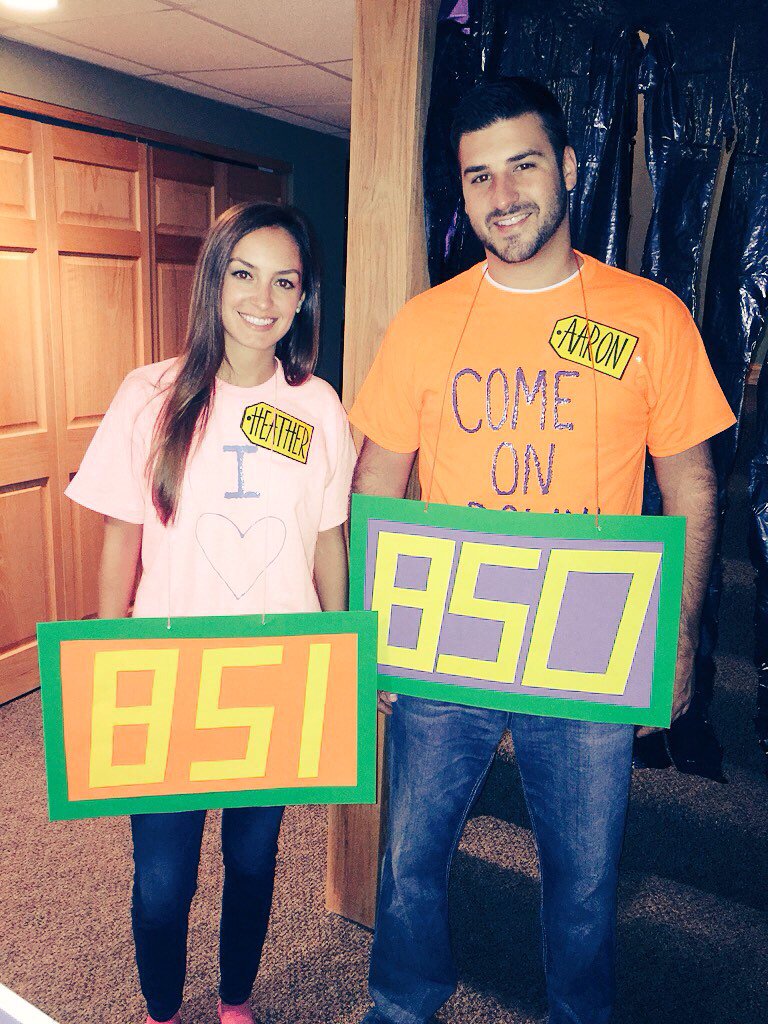 hLwise's tweet photo. Just a couple of @PriceIsRight contestants #halloween2015 #i💙drew https://t.co/sgxxBqEFxg