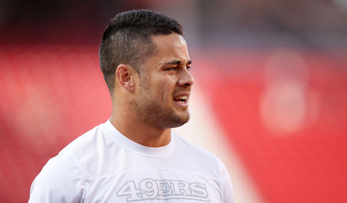FOXSportsNews's tweet photo. HAYNE PLANE GROUNDED: Will Jarryd Hayne play again in the #NFL this season? Vote using #FSNyes or #FSNno https://t.co/PhWVnY1SLw