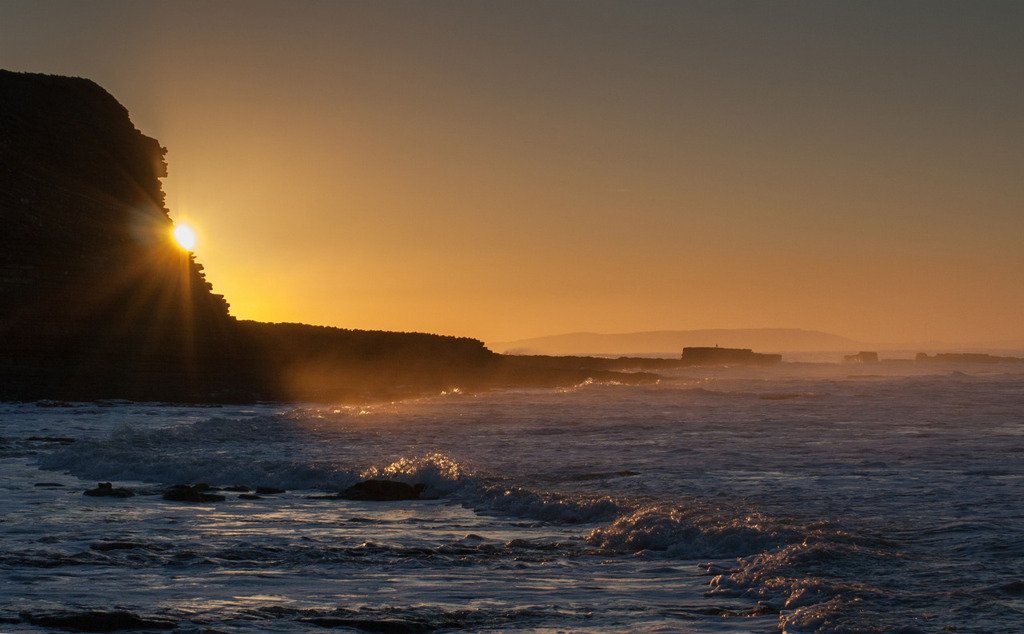 PacificCove's tweet photo. syniad-photography:

  Nash point sunrise - Syniad Photography

Do not remove credits https://t.co/XP5vXAnn2E