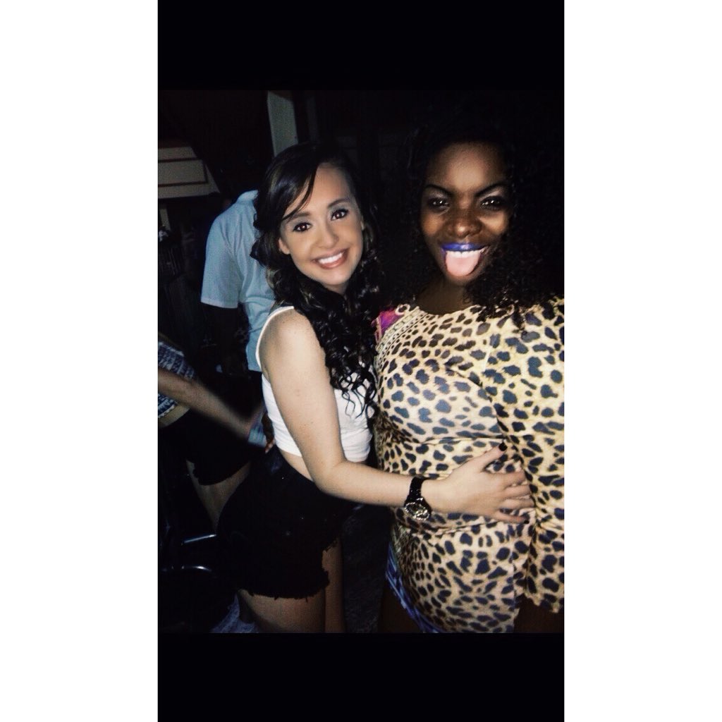 HAPPY BIRTHDAY LIL MAMA, LUV U LOTS   