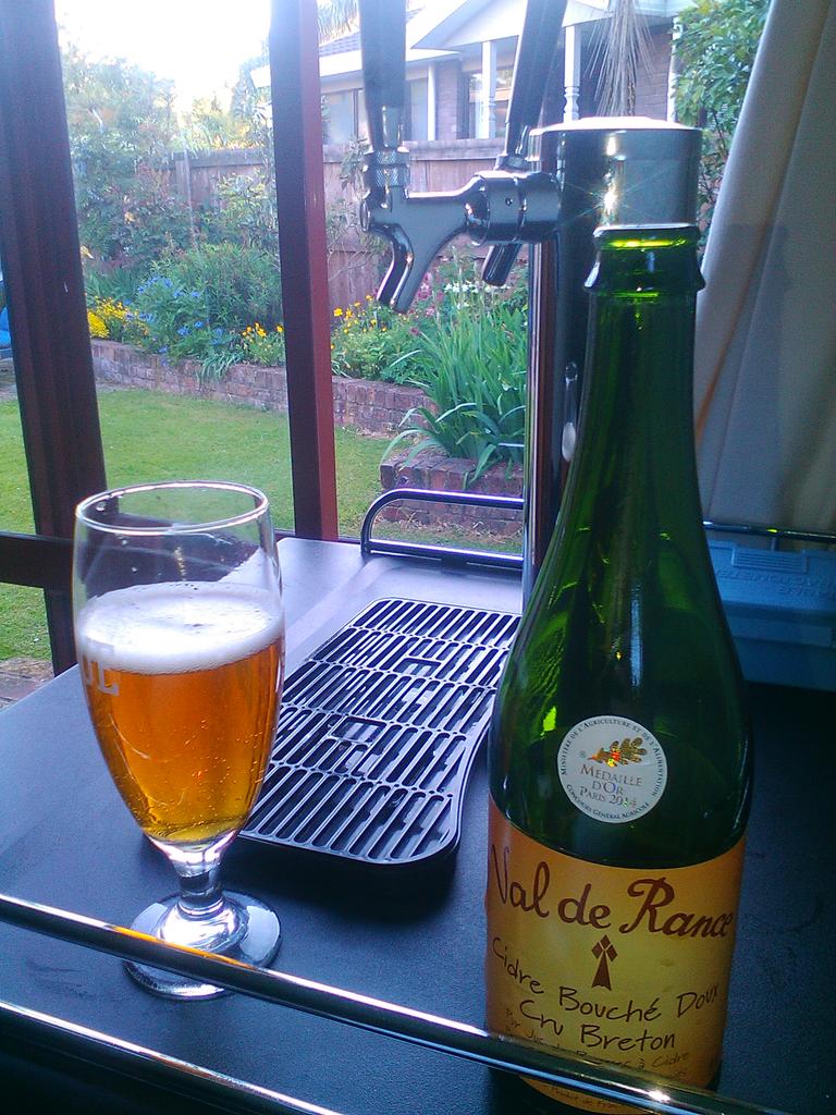 Val de Rance Bouche Doux French cider... 2% and sublime spring drinking.  @BeerLibraryCHCH still has some in stock!