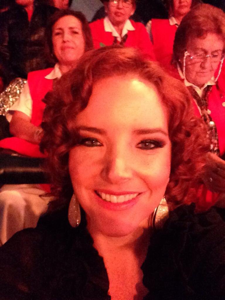 TeamIsmaelOF's tweet photo. @virna_flores esperando a nuestro querido @IsmaelLaRosa porque HOY ISMAEL LA ROSA GANA EGS #FinalEGS https://t.co/Xu8drre0GU