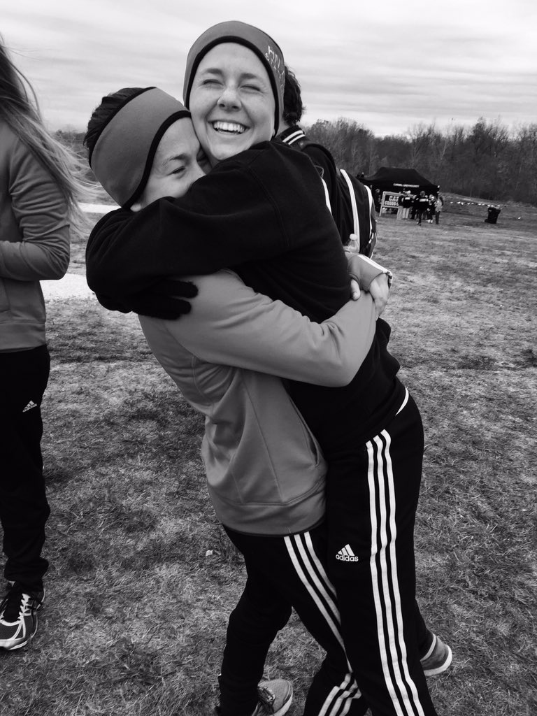 kylerhoop's tweet photo. Still can't believe this season's already came to an end. I will never forget this team. #stillcrying #room321 https://t.co/DNDM0i82Mo
