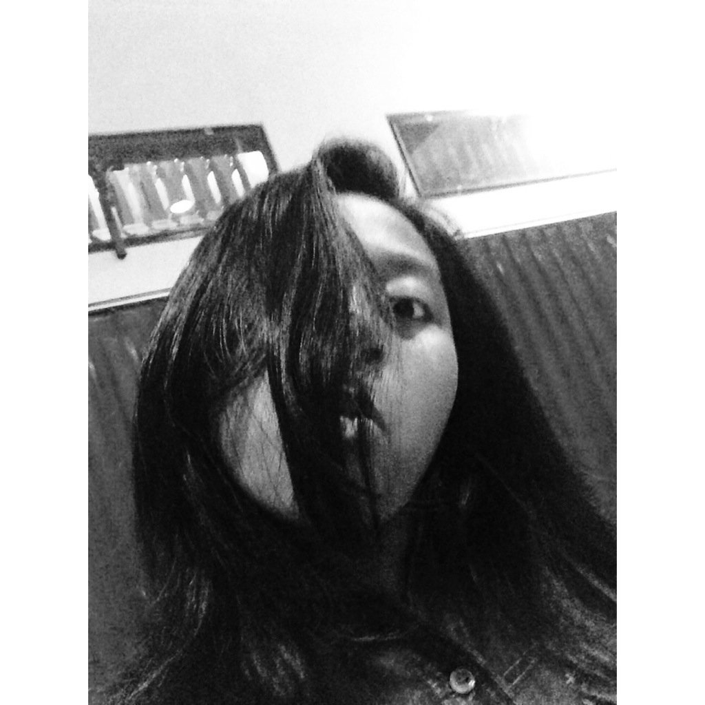 chia_491's tweet photo. Ik its late and all but happy halloween peepz 👻🎃🎆🍭 heres a pap for bonus https://t.co/2avONXw5LP