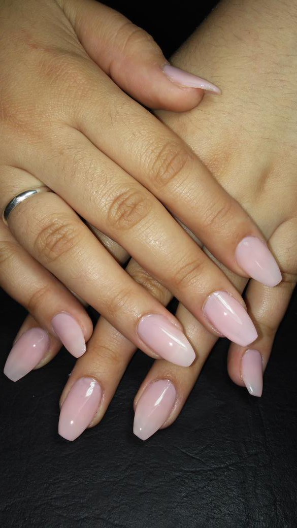 nbaesculpida's tweet photo. #Uñasesculpidas #nails #acrilico #acrylinails #frenchsnails #nailsart #rosavialactea #nbauñasesculpidas @maca💅💅💅🌸 https://t.co/8lIa5UcKBf