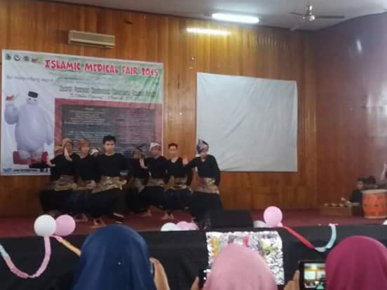 Ada penampilan Randai luar biasa dari Mahasiswa FK Unand dan Alumni SMA 1 Padang Panjang #randairancak #IMFBISKUIT