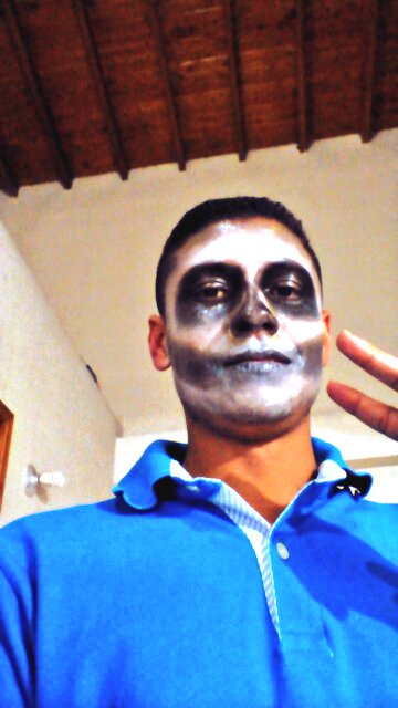 luisestradada's tweet photo. #halloween2015  #parquelleras https://t.co/H87ZZL7gaY