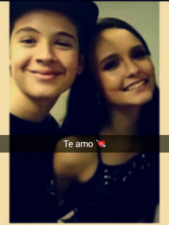 FanLarih's tweet photo. RT por esse simples Te amo 💘
#BCALarissaAtrizMirim @larimanoela https://t.co/yahZY6c6eu