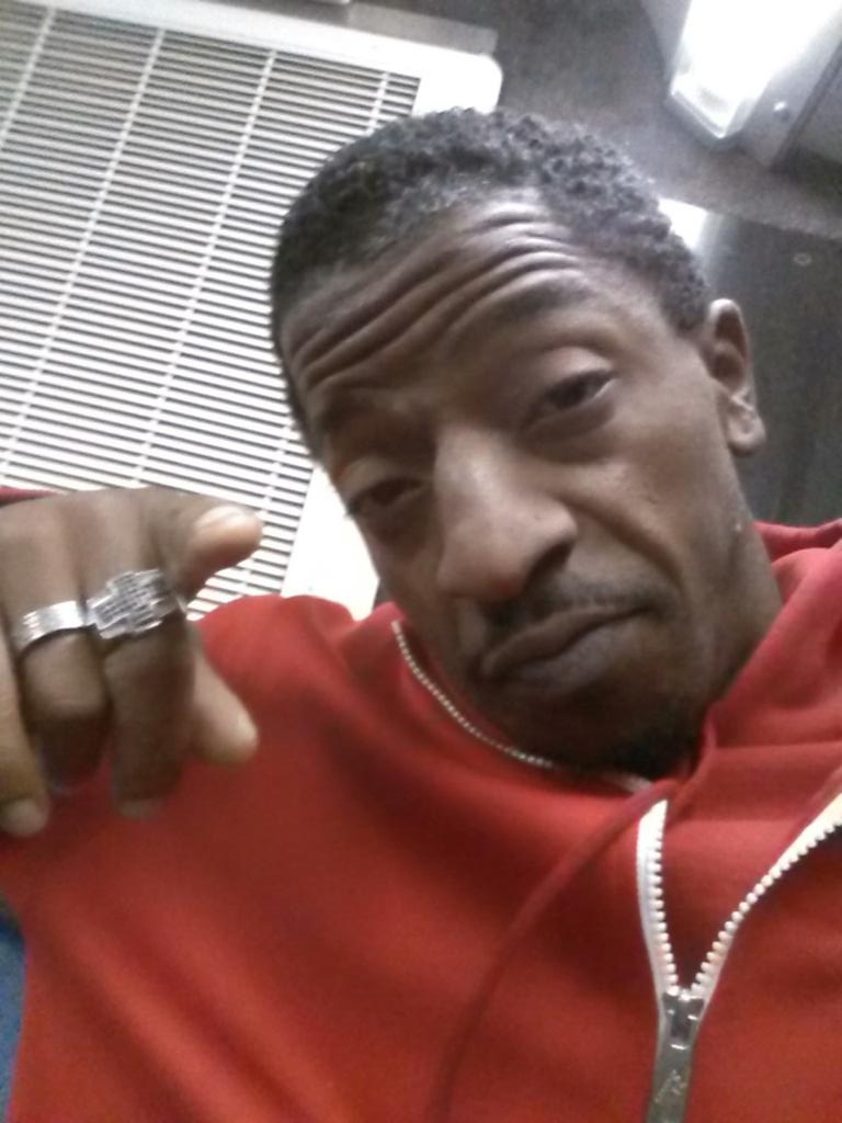 NicholasKhobb's tweet image. Happy Halloween 2015 👌🎃#apolloproject #apolloliveclub #twentyonepilots #martaonthegoapp #cashflow #ascappop #ldsconf