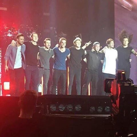 priscilaluduea's tweet photo. ❤Directioner Forever❤
#OTRATourMemories
#AlwaysInMyHeartOneDirection
💖💓💗 https://t.co/O45PKZlh1Y