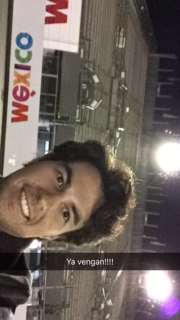 SChecoPerez's tweet photo. Los estoy esperando!!! Jaja descansen y que se Mañana se sienta México!!!!! https://t.co/ddvMr4drpD