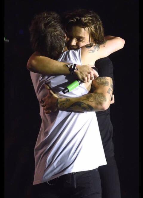 robbersmanon's tweet photo. 👏🏻😭 #OTRASeffield3 https://t.co/YvPLmcvzlA
