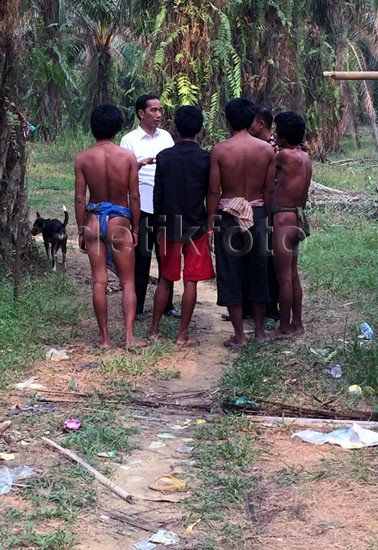 KRMTRoySuryo's tweet photo. Tweeps,
Saya memang tidak perlu comment Fotonya, sudah biasa kalau Pemotretan di'Setting' agar Hasil terlihat Bagus https://t.co/SS2H0VW5lU