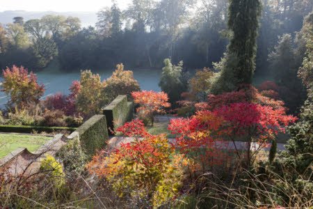 The days may be getting colder, but our places are getting a lot more colourful. Not a bad trade off! @NTPowisCastle