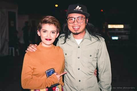 JTCmigs's tweet photo. Fanboying! Super gorgeous @KZofficial inside and out! #MYXMO2015 #KZTandingan2015 #JoinTheClub2015 #latepost https://t.co/0F0NucklxQ