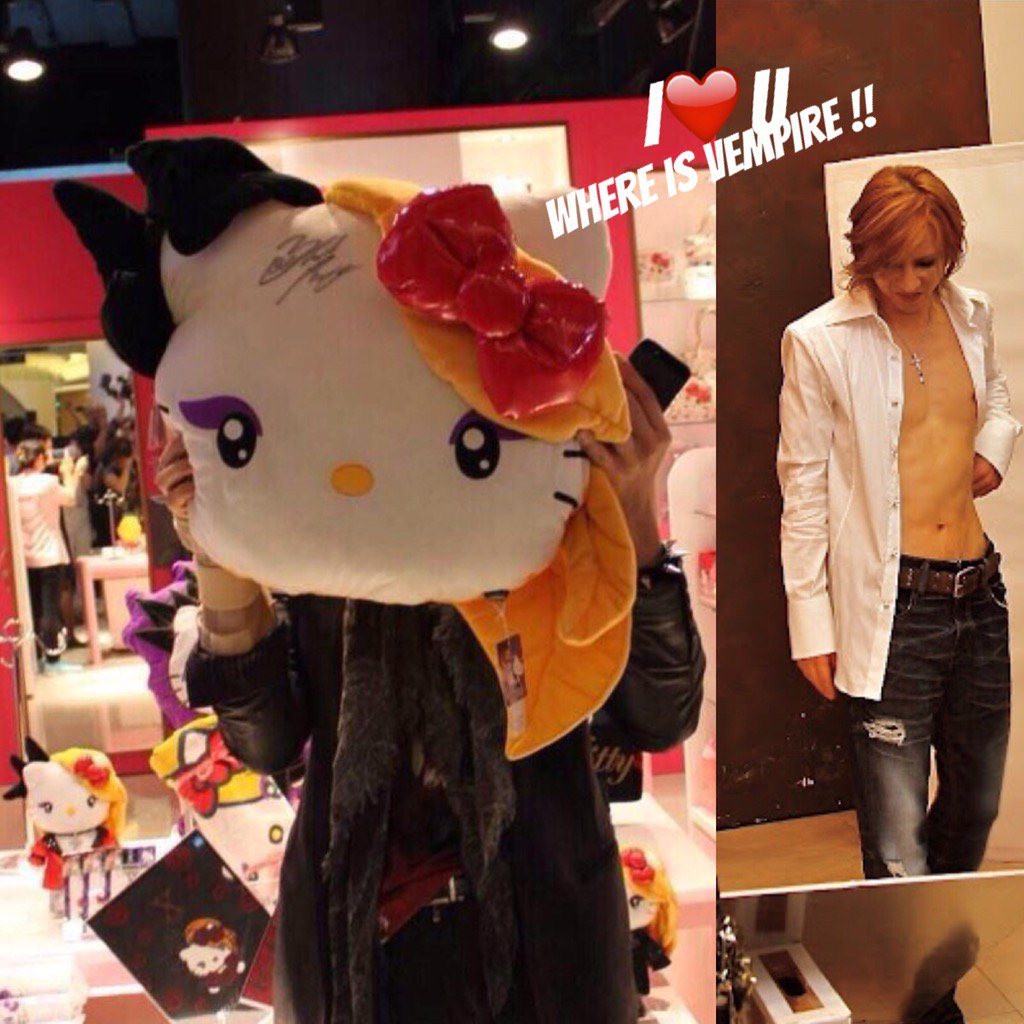 PupeloveParis's tweet photo. @etsukomine @blue_rose1109 @YoshikiOfficial hahaha!!! 🌸😛🌸OMG !! Vampire have many #character !! and #KittyYo 🎈🎈🎈🎈 https://t.co/RUGBrrI9ct