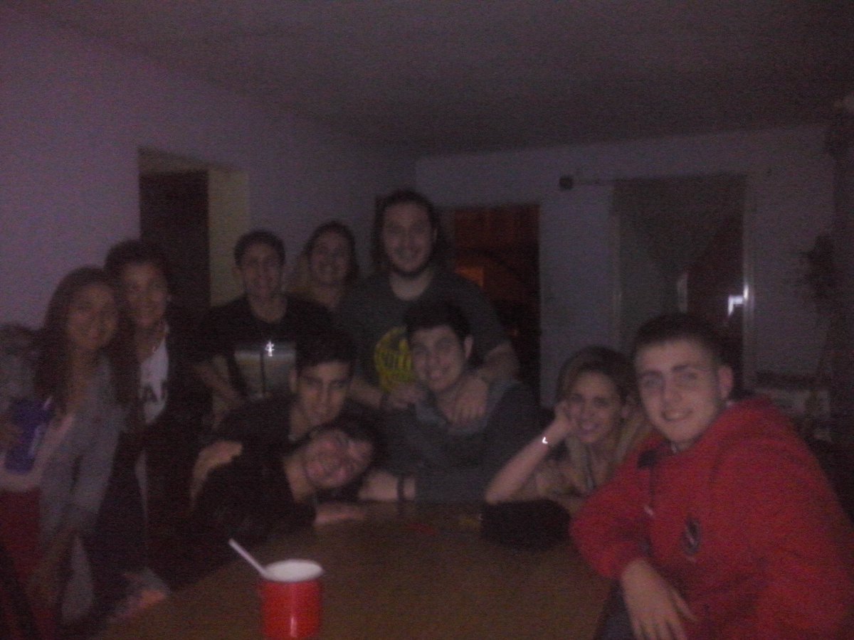 SolMarek's tweet photo. #CumpleCacho https://t.co/v7LYrRWPAX