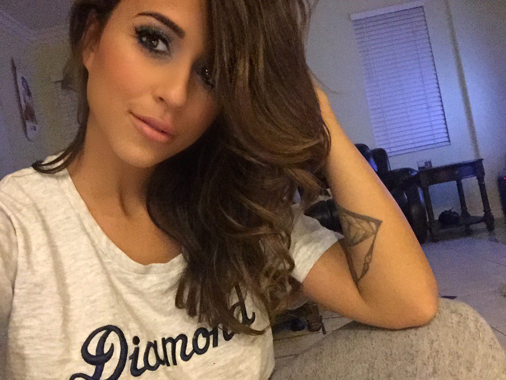 _TiannaG's tweet image. Goodnight 😴