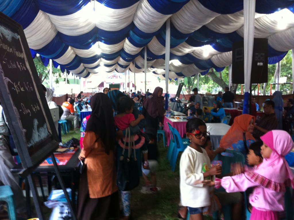 Suasana Aceh Seafood Festival 2015 di Taman Sari Banda Aceh