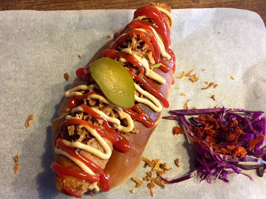 Beci79's tweet image. Summer 2015...Sunday lunchtime treat after working all morning