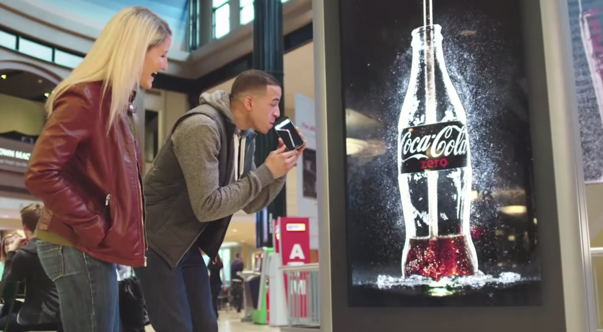 CGuerrillaMBlog's tweet photo. Coca-cola Creates First Ever "Drinkable" Advertising Campaign https://t.co/qSt8rtJs0P #marketing https://t.co/I7rlJcLfAr