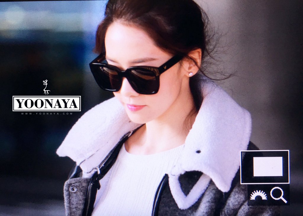 [PIC][01-11-2015]YoonA trở về Hàn Quốc vào trưa nay CStZ5IZU8AA1WyH