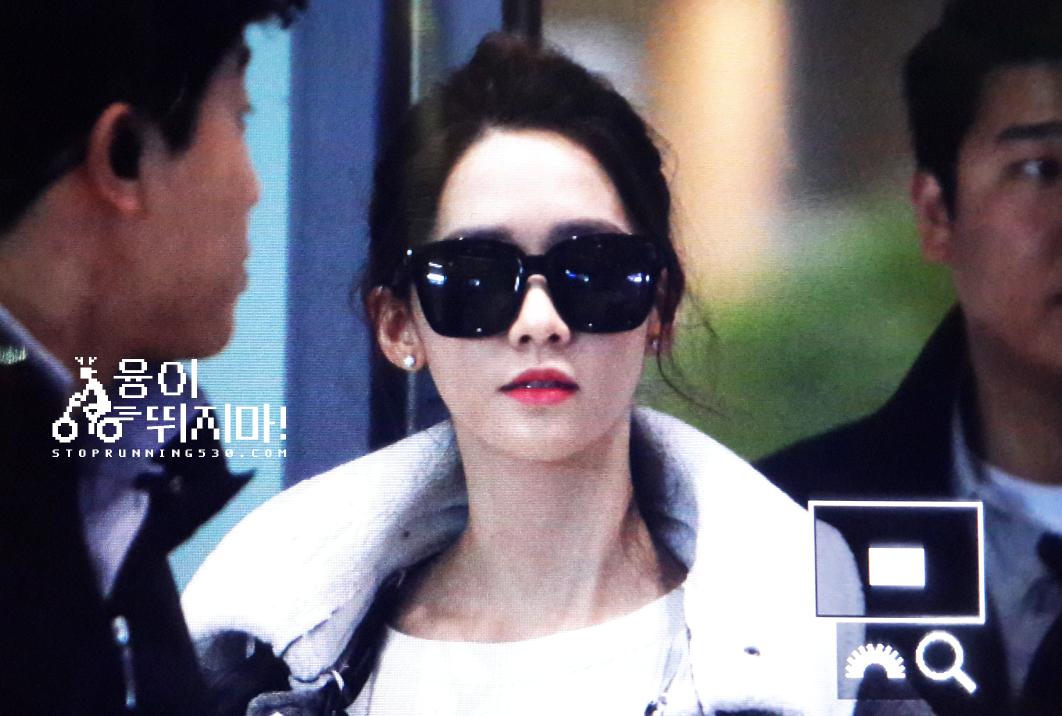 [PIC][01-11-2015]YoonA trở về Hàn Quốc vào trưa nay CStdXLaUAAAqIrz